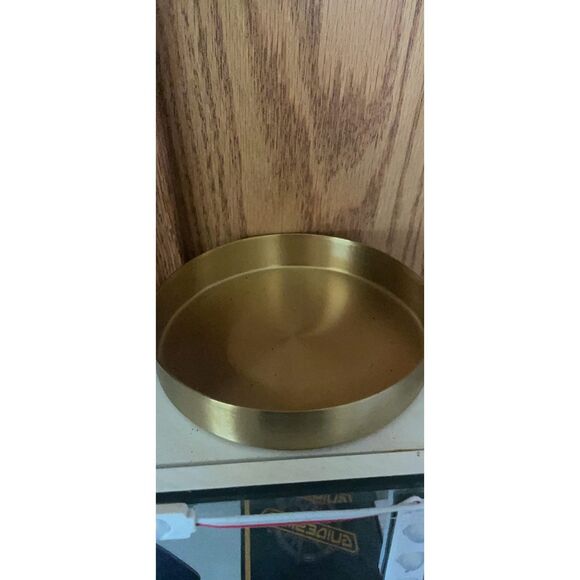 Metal Brushed Decor Plate, 12 inch Golden Server 12.6"L x 12.6"W x 0.75"H - Picture 3 of 3